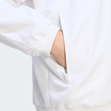 ADIDAS PERFORMANCE - Chaqueta de chándal 'Real Madrid Stadium' en blanco
