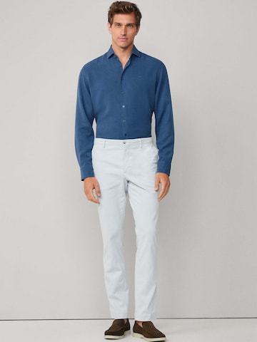 Coupe regular Chemise Hackett London en bleu