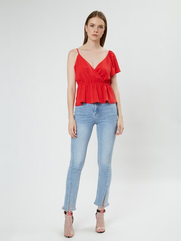 Influencer Top in Red