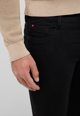 MUSTANG Slimfit Jeans 'Oregon' in Schwarz