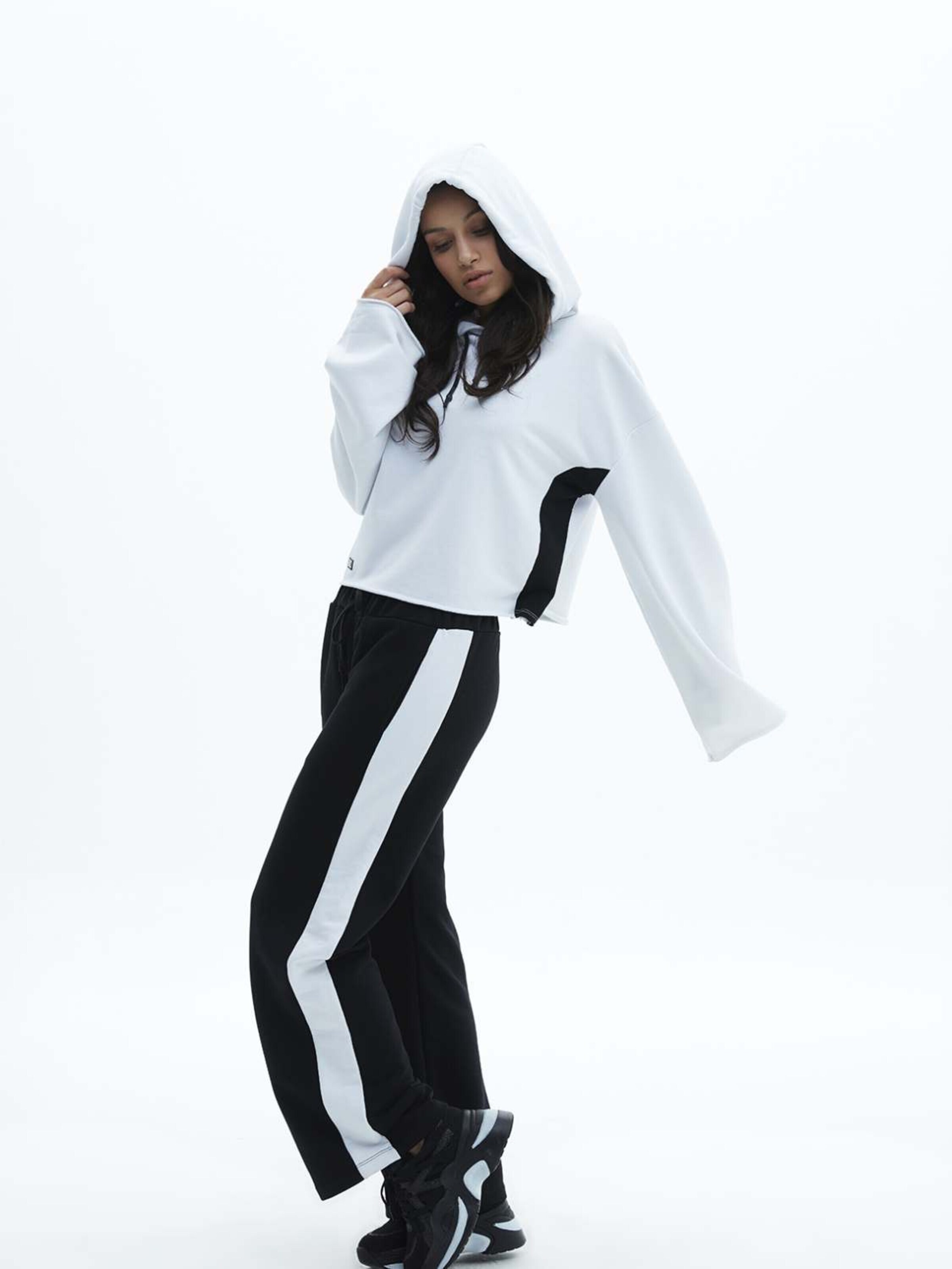 SCR. Sweatshirt in White