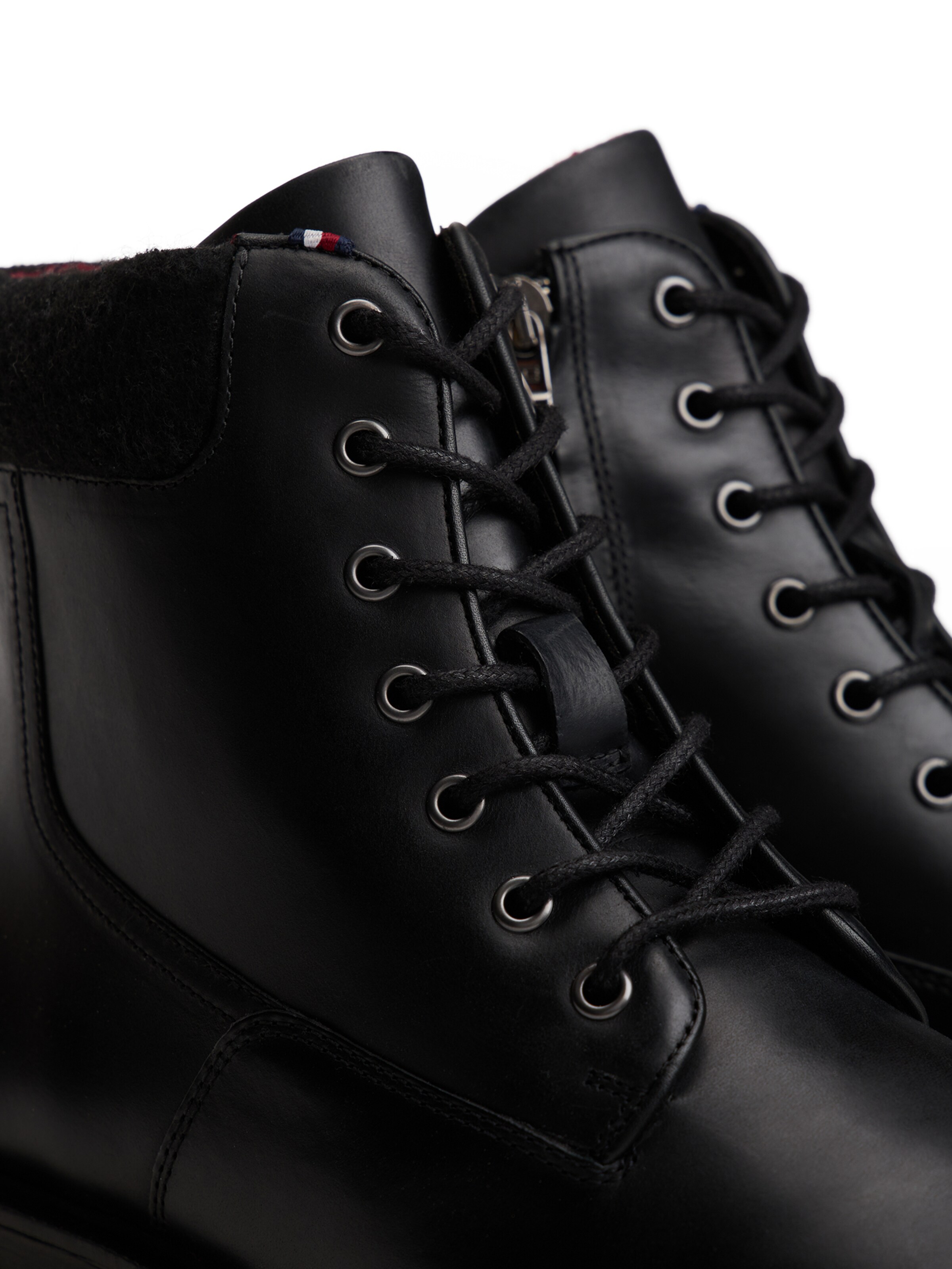 TOMMY HILFIGER Schnürboots in Schwarz