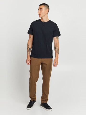 !Solid Shirt in Black