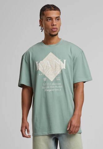 Karl Kani Shirt in Green: front