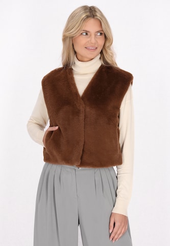 usha WHITE LABEL Vest in Brown: front