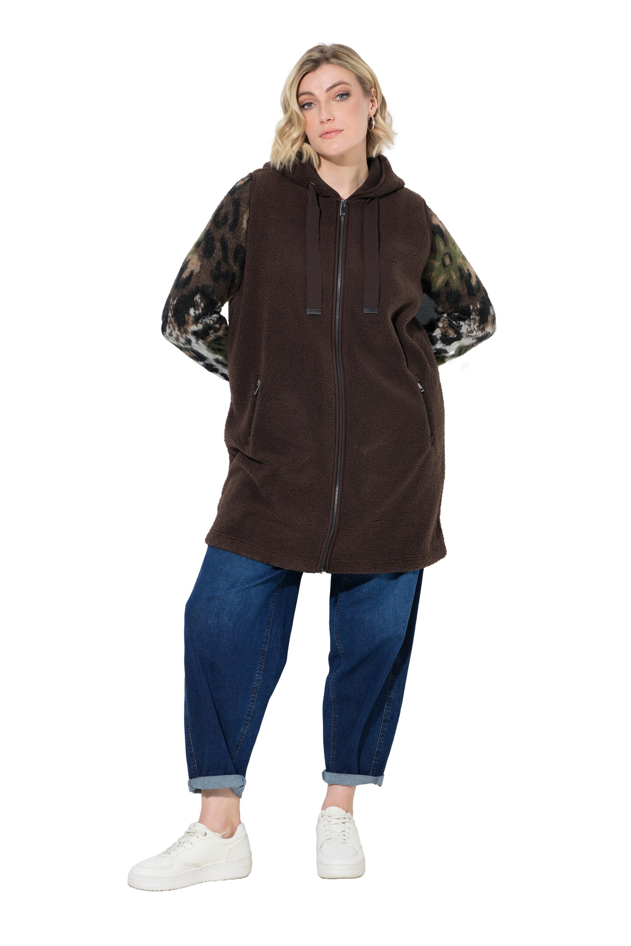 Ulla Popken Vest in Brown: front