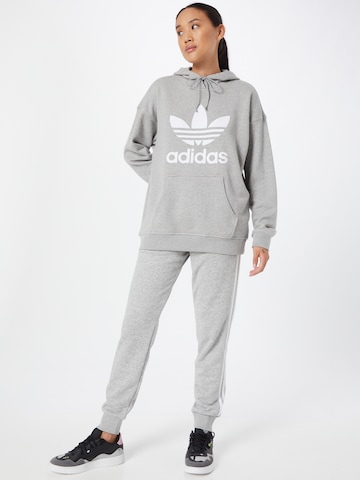 ADIDAS ORIGINALS Sweatshirt 'Adicolor Trefoil' in Grey