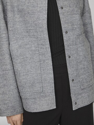 VILA Between-Season Jacket in Grey