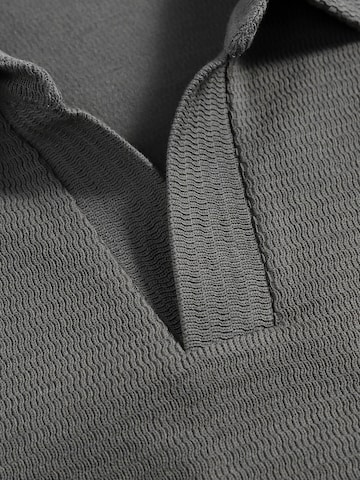 ALLTHEMEN Shirt 'Schwinge' in Grey