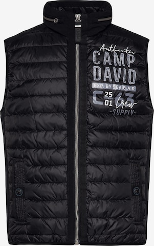 CAMP DAVID Vest in Black: front