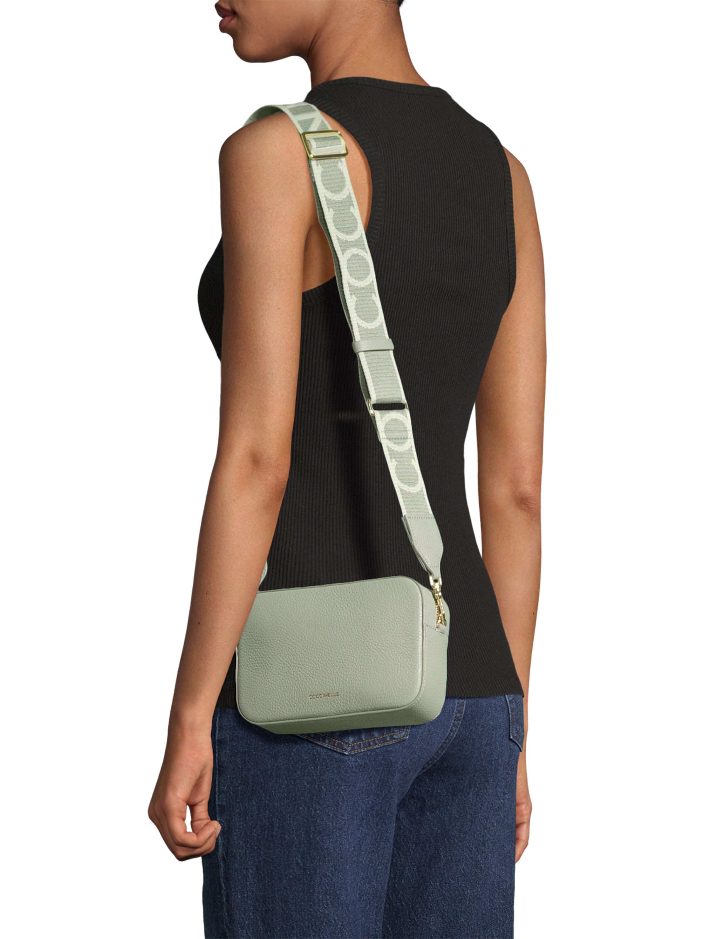 Coccinelle Τσάντα ώμου 'Tebe' σε πράσινο