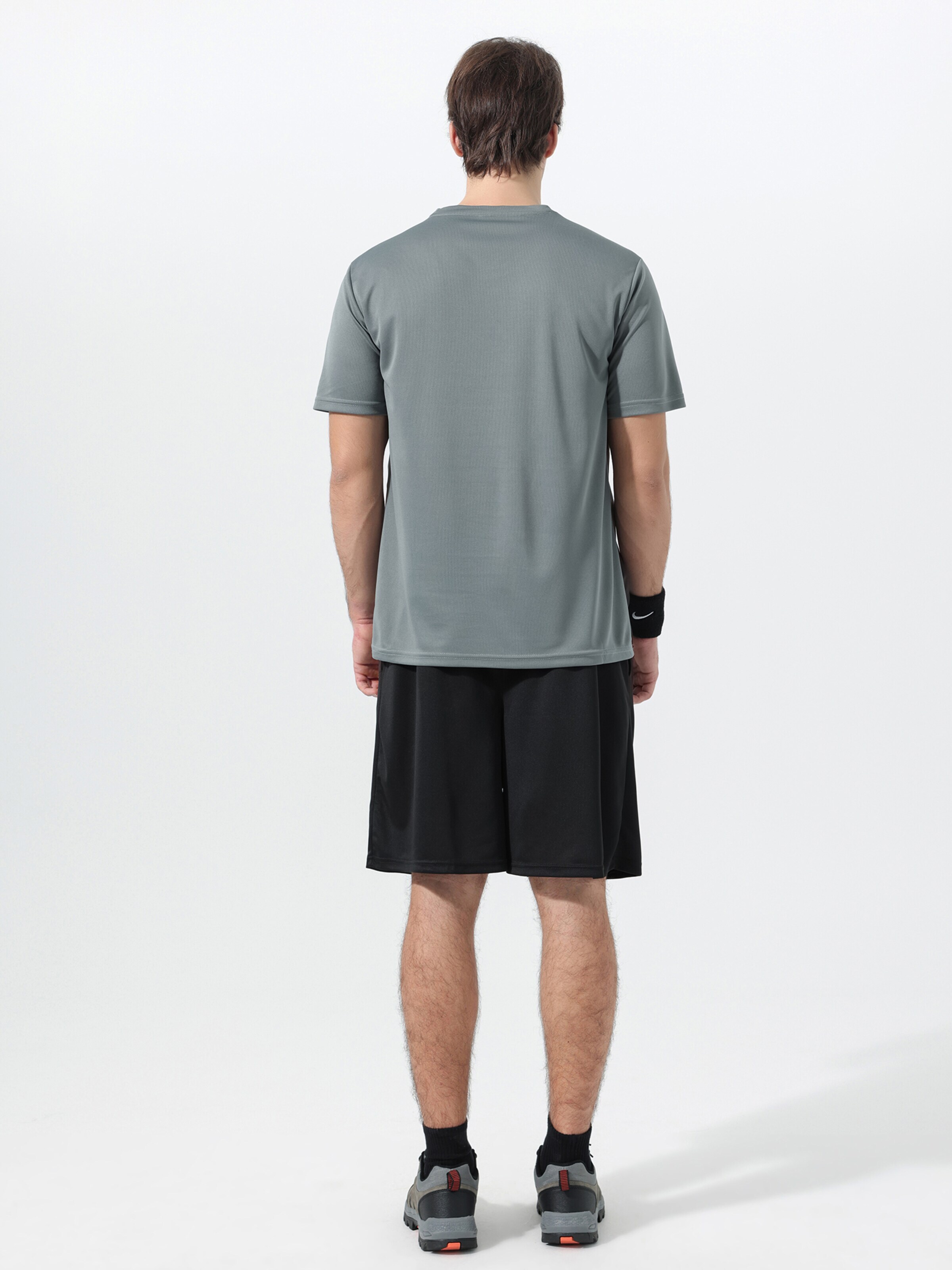 YOUTHUP Tracksuit 'Stichdicht' in Grey