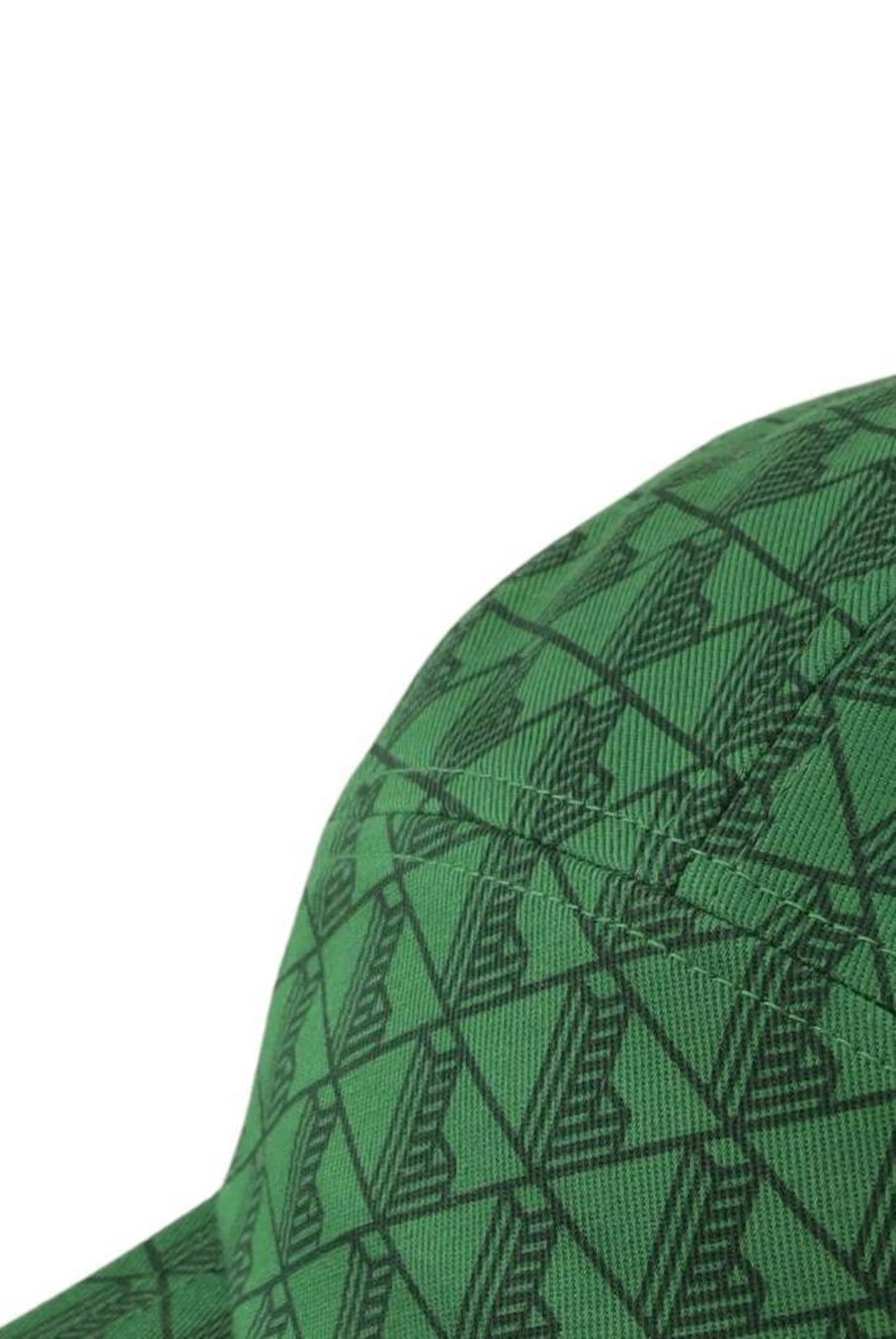 LACOSTE Hat & Cap in M in Green
