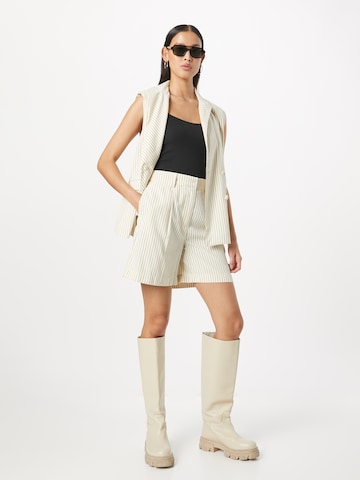 Loosefit Pantaloni 'Diplomatic' di System Action in beige