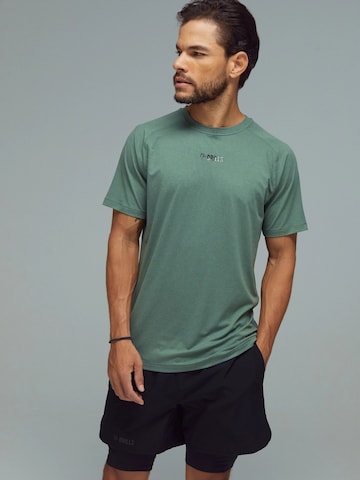 DRILLS Apparel Performance shirt 'XFUNCTION Raglan Tee' in Green