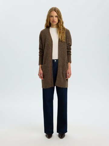 Cardigan SELECTED en marron : devant