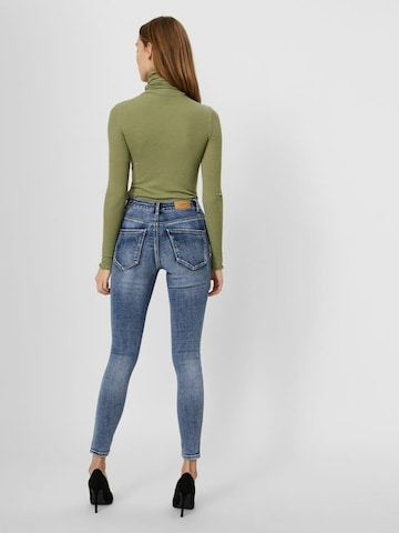 VERO MODA Skinny Džínsy 'Sophia' - Modrá