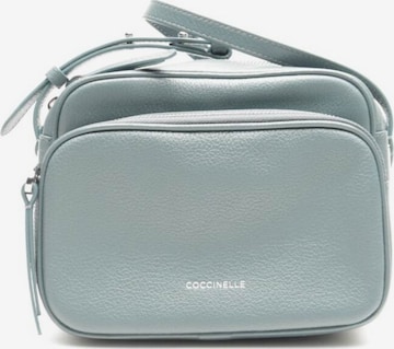 Coccinelle Schultertasche / Umhängetasche One Size in Grün: predná strana