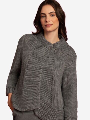 MORE & MORE Cardigan i grå: forside