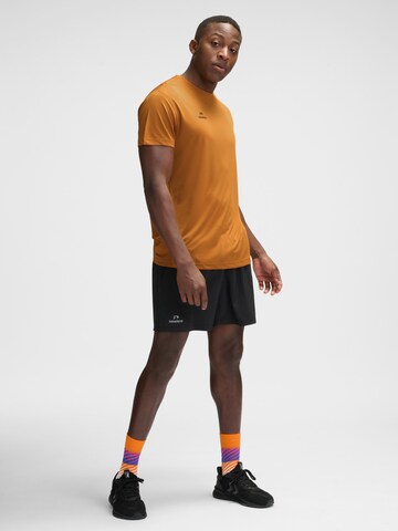 Newline Functioneel shirt in Oranje