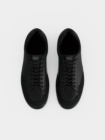 Sneaker bassa 'South Bay' di UGG in nero