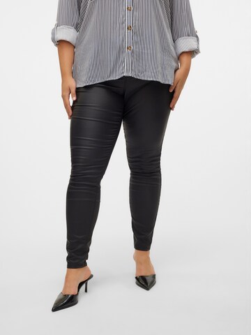 Vero Moda Curve Skinny Jeansy 'VMSEVEN' w kolorze czarny: przód