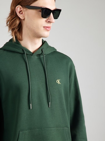 Sweat-shirt Calvin Klein Jeans en vert