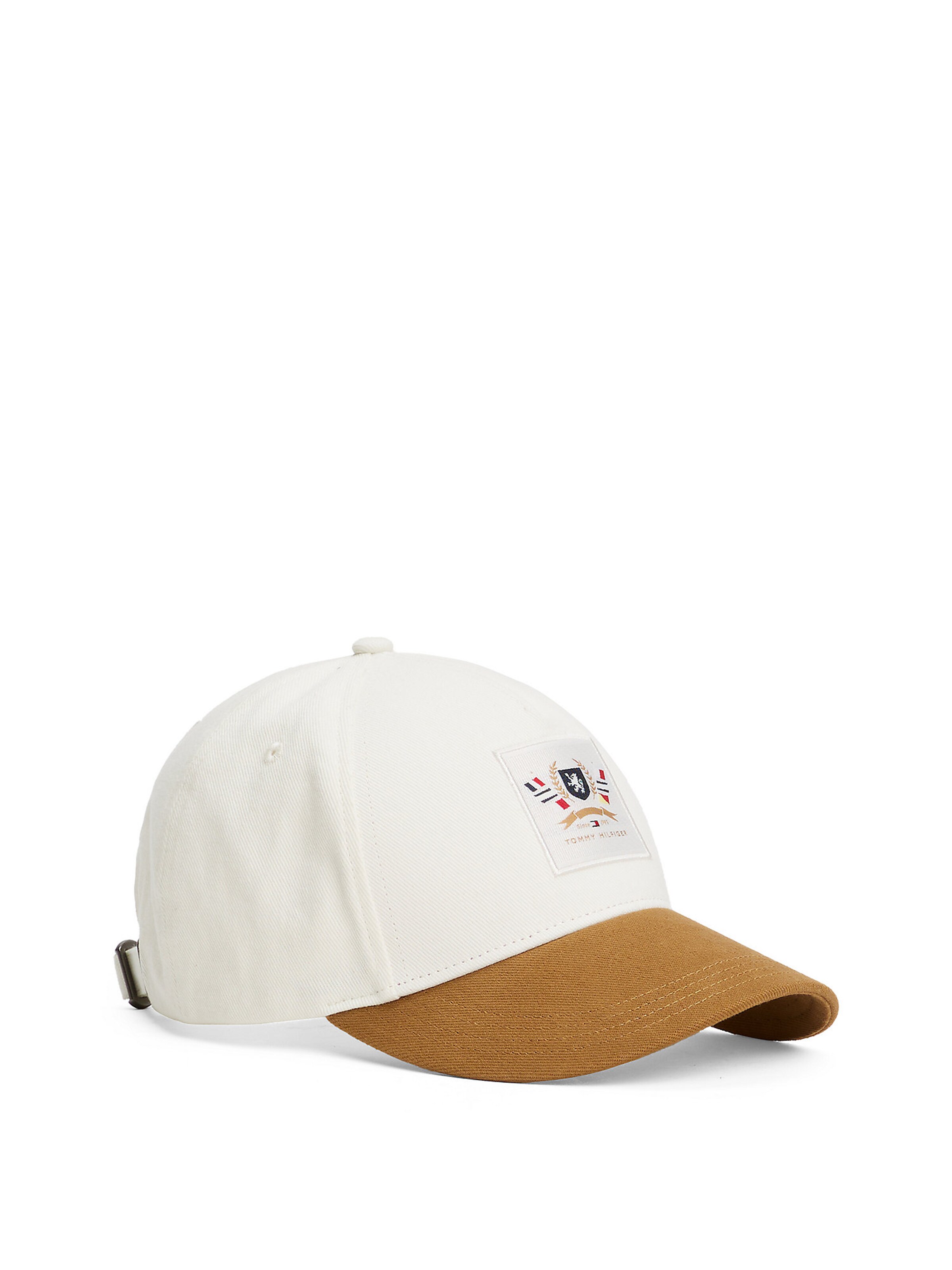 TOMMY HILFIGER Cap in Beige