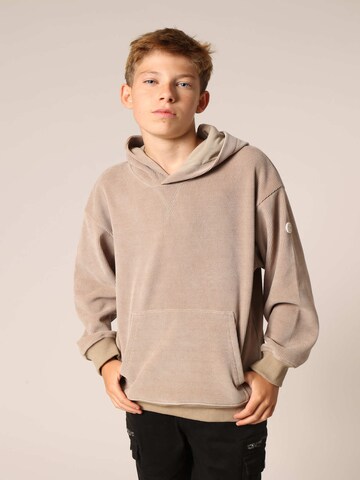 Pull-over 'Toroy' Deeluxe en marron : devant