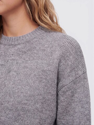 studioselect Pullover 'Perla' in Grau
