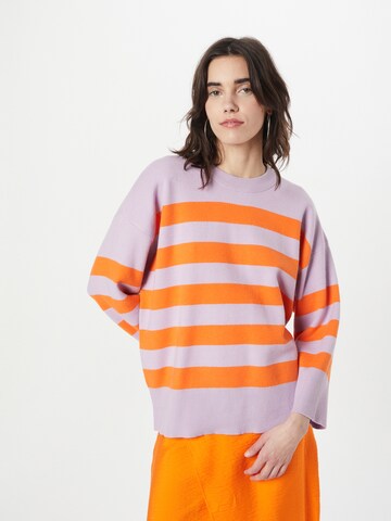 Pull-over 'Tya' Kaffe en violet : devant