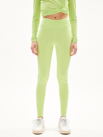 Skinny Leggings 'Fariba' ARMEDANGELS en vert : devant