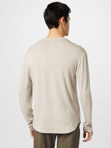 Reebok - Camiseta funcional en gris