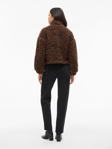 VILA - Chaqueta de entretiempo en marrón
