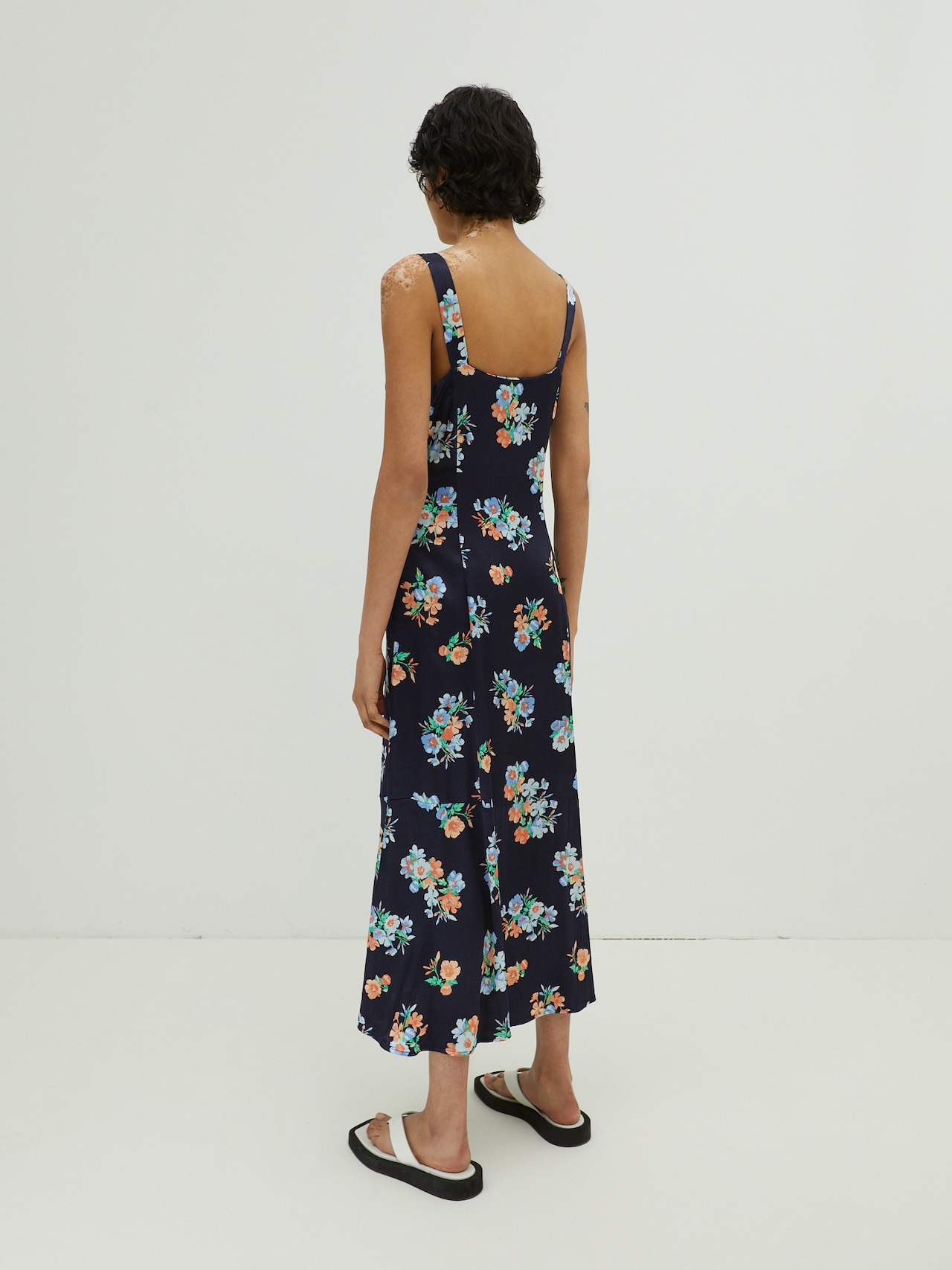 EDITED Produits Robe 'Addison' bleu