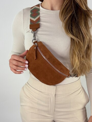 lePelou Fanny Pack 'ONDA small' in Brown