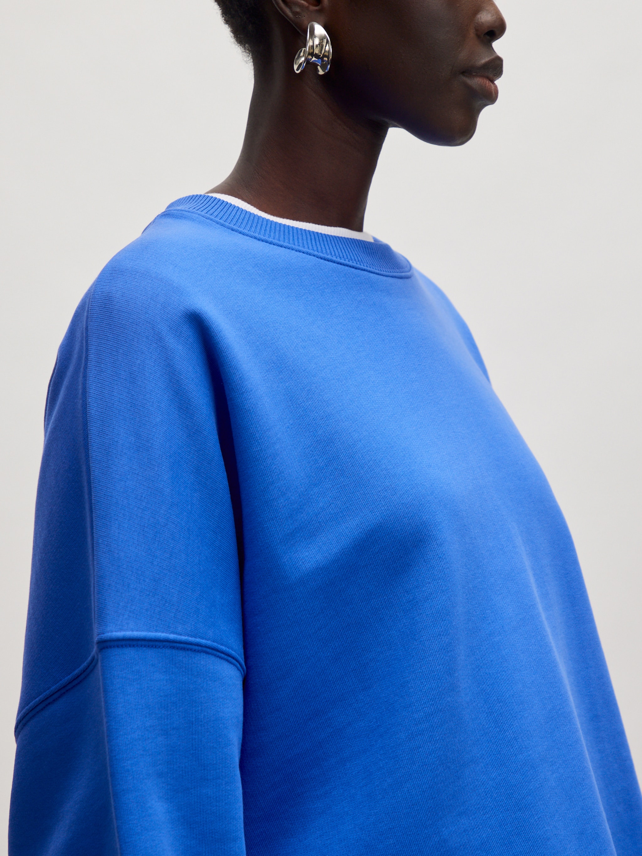 EDITED Producten Sweatshirt 'Natacha' Blauw