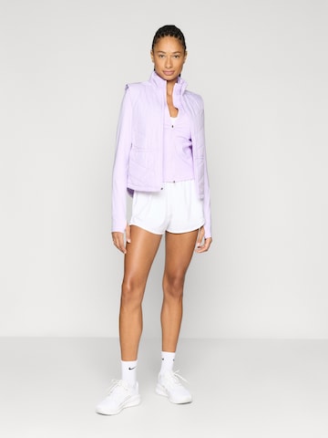 Tricou funcțional 'SWIFT' de la NIKE pe mov