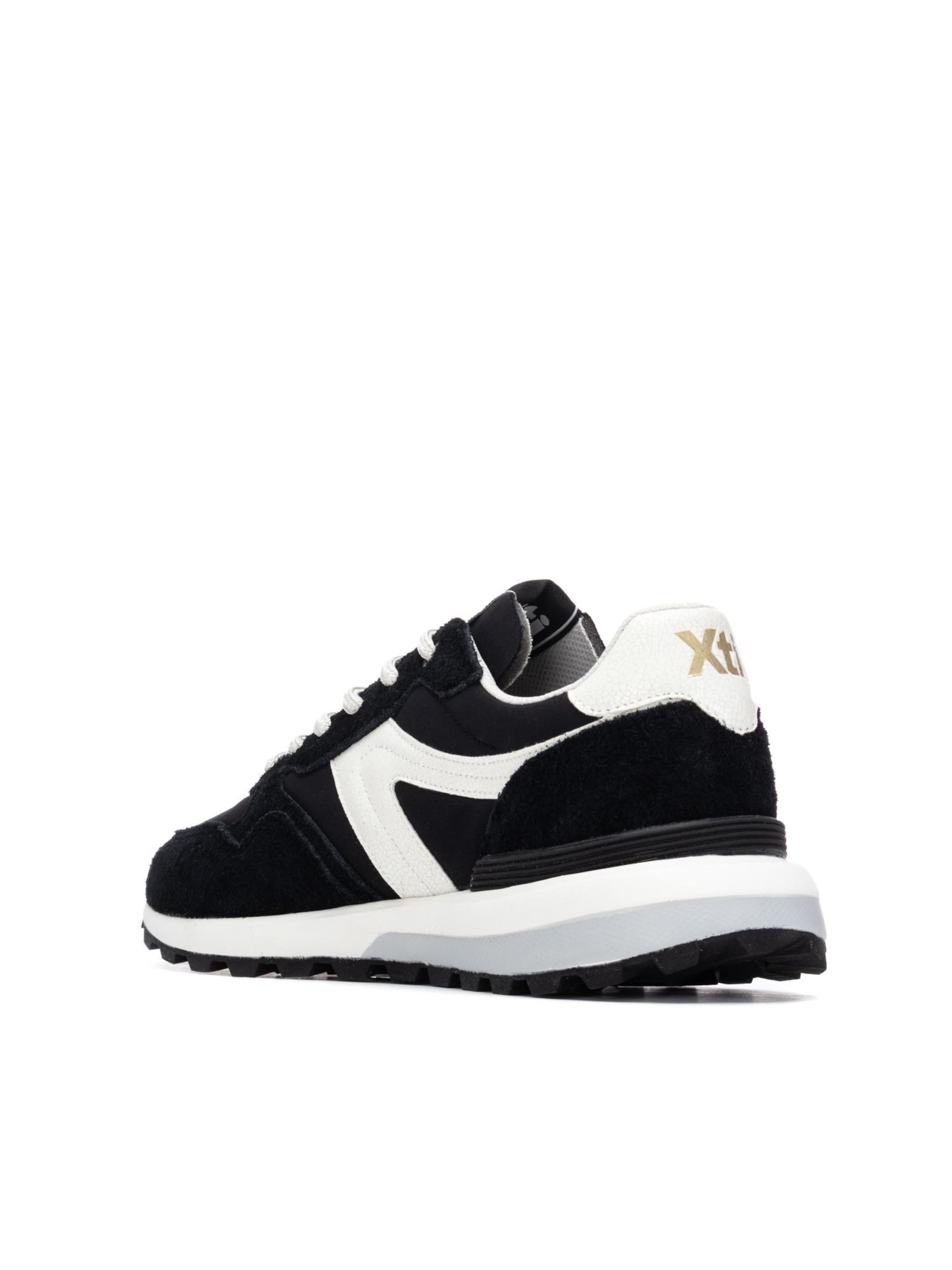 Xti Athletic Shoes in Black