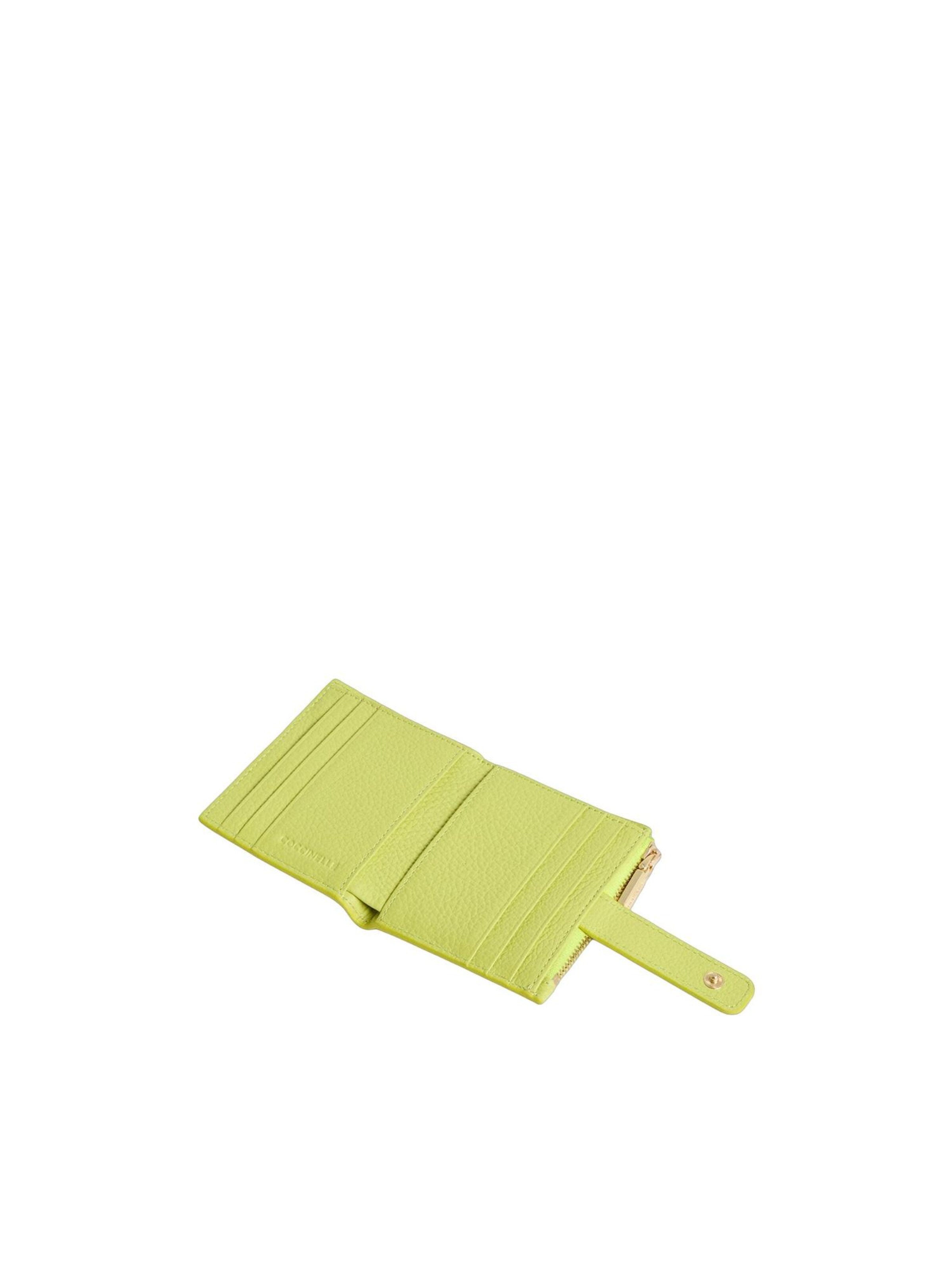 Portamonete 'COCCINELLE METALLIC 26 3' di Coccinelle in verde