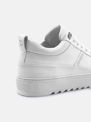 Dutch'D Platform trainers 'Myth' in White
