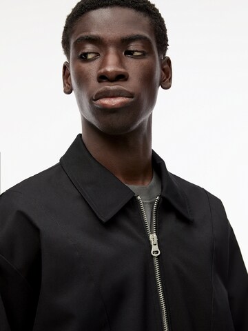 Pull&Bear Between-season jacket in Black