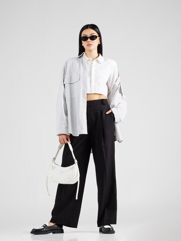 Loosefit Pantalon à plis 'Cristiana' mbym en noir