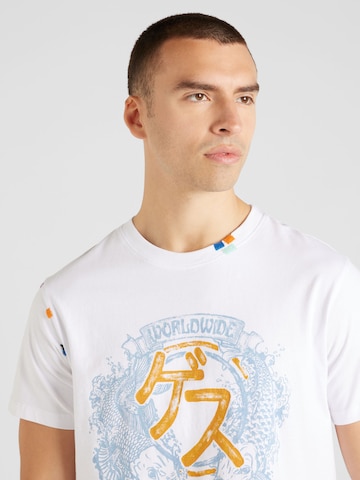 GUESS Тениска 'Japanese Ideogram' в бяло