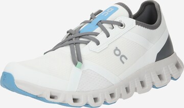 On Sneaker low 'Cloudswift 3' i hvid: forside