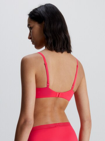 Invisible Soutien-gorge Calvin Klein Underwear en rouge