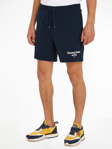 Tommy Jeans Plus Regular Sweatshorts in Blau: predná strana