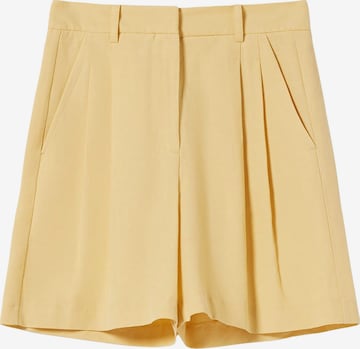 Bershka Regular Trousers in Yellow: front