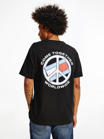 Tommy Jeans Shirt 'Together  World Peace' in Zwart