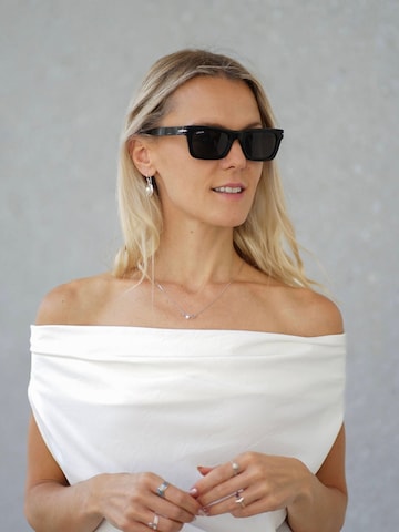 La Moda Me Zonnebril 'Viviano' in Zwart